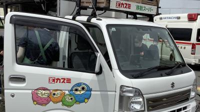 移動販売車が来ています