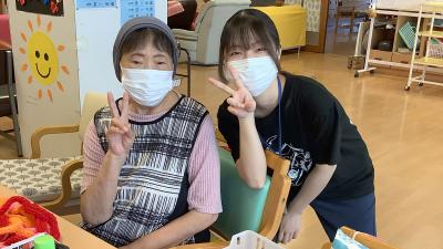 介護体験の学生さんが、デイサービス和来に来たぁー！！
